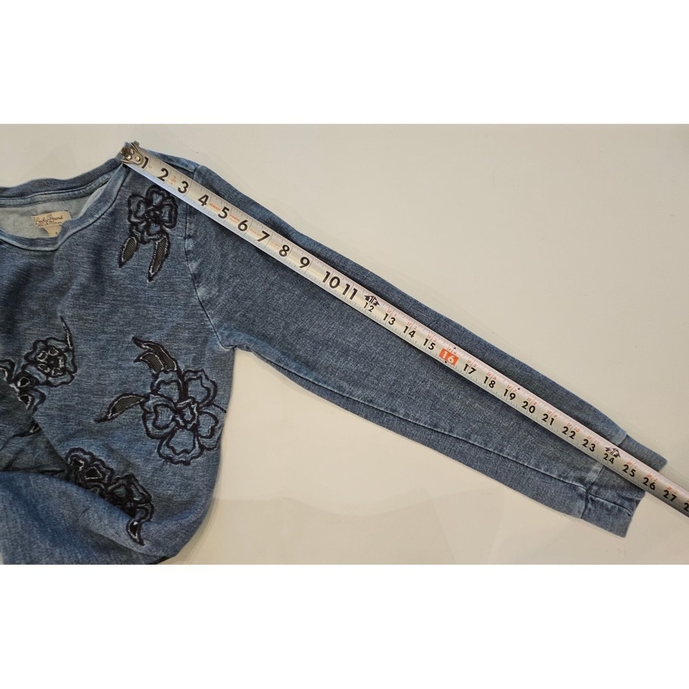Lucky Brand Blue Long Sleeve Embroidered Mesh Floral Pullover Top Sz S Boho - Picture 10 of 10